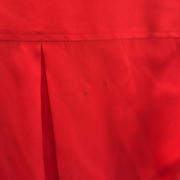 Trina Turk red silk blouse with bell sleeves. Size medium. - Picture 5 of 6